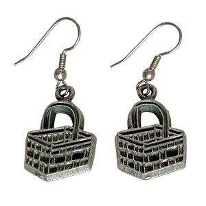 1996 Cookie Basket Shape Vtg Ann Clark Dangle Earrings Pewter Metal Jewelry